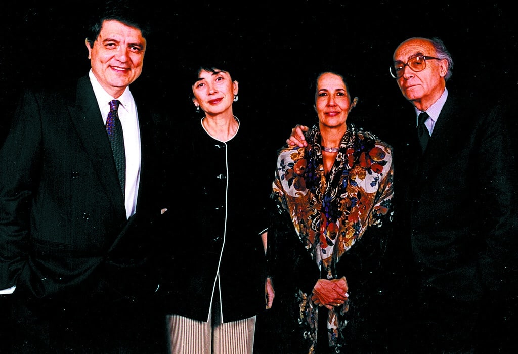 Con el Premio Nobel de Literatura José Saramago. // Foto: Archivo personal de SRM
