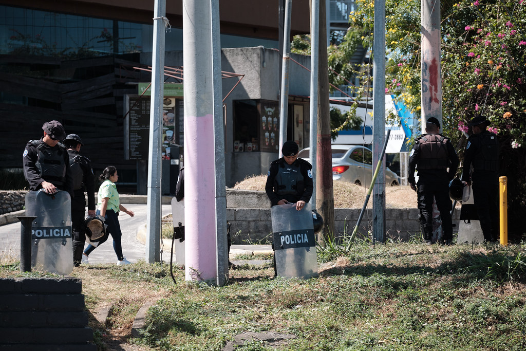 Policía calles Managua