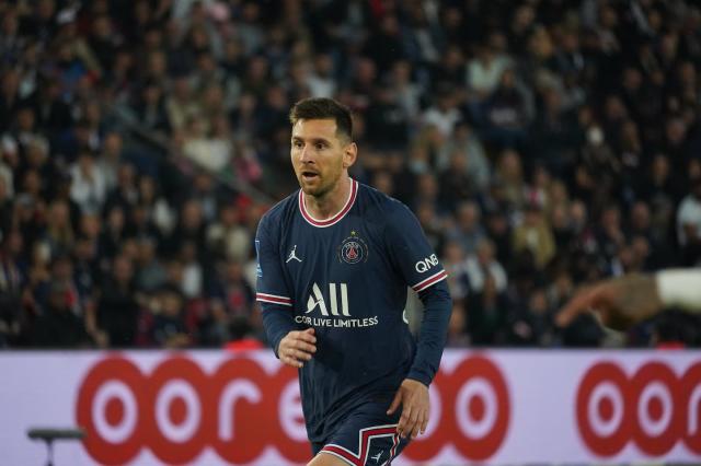 Messi, vistiendo la camiseta del PSG