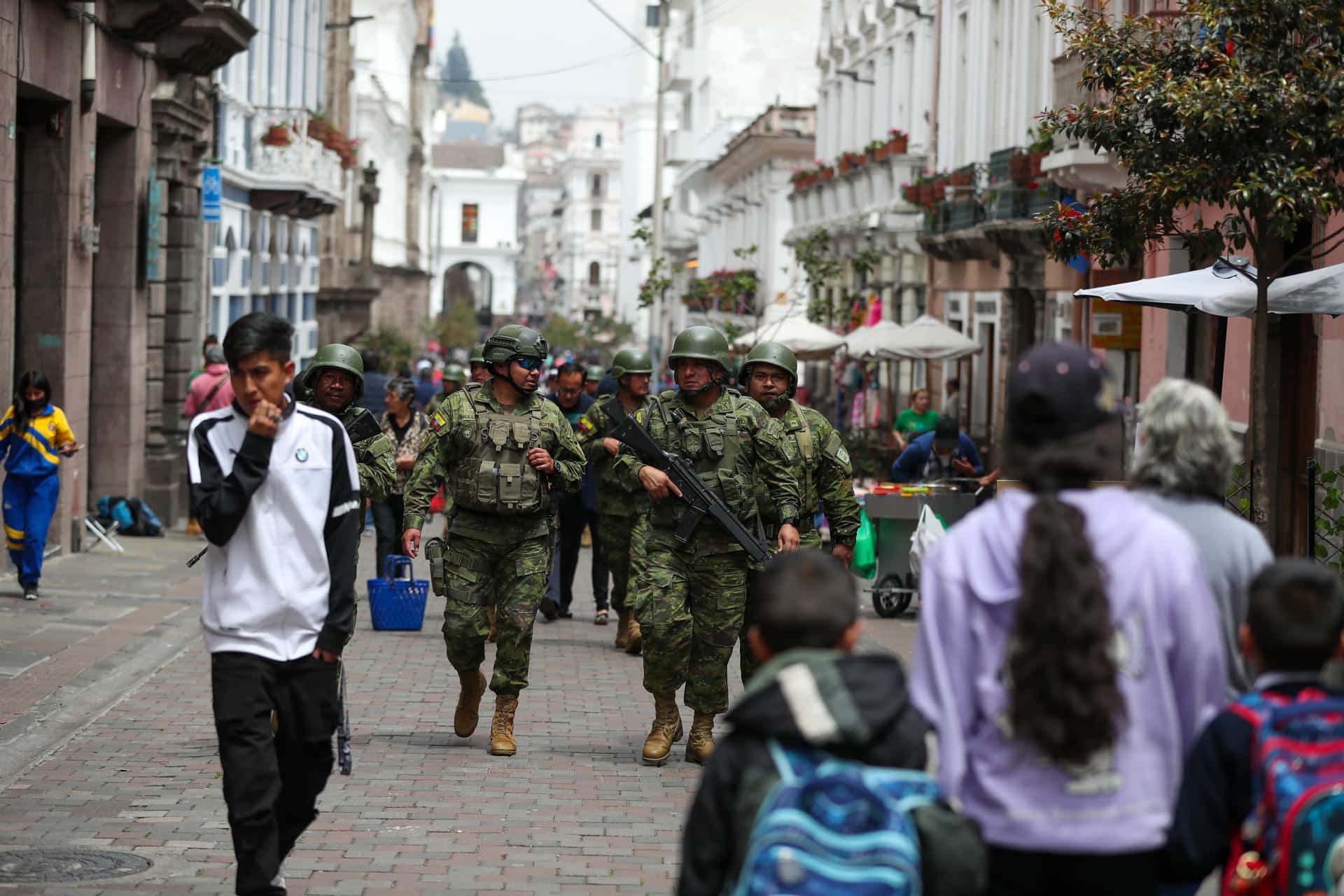 Soldados ecuatorianos