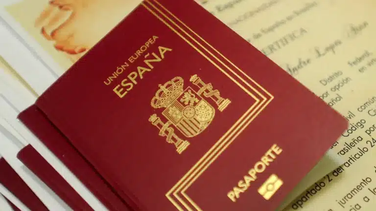 Pasaporte español