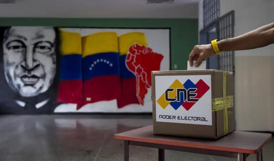 Urna electoral en Venezuela