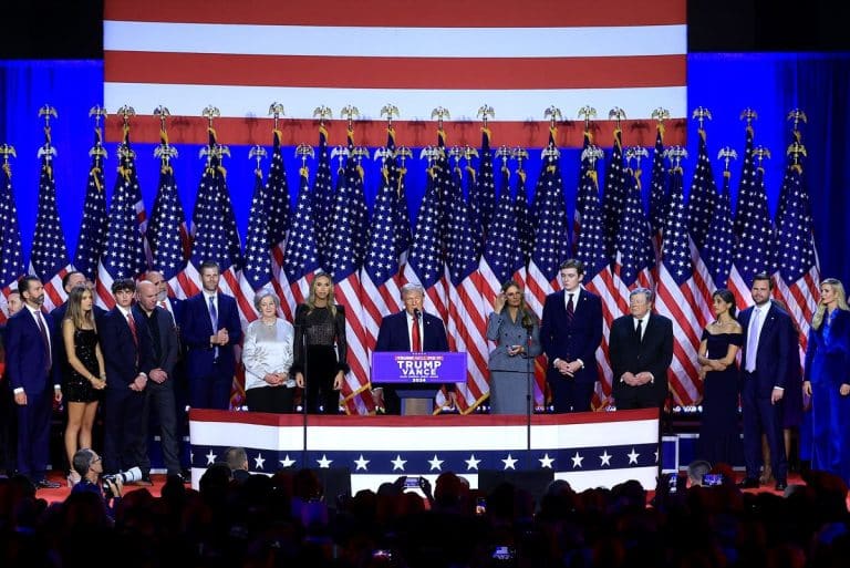 Donald Trump celebra su triunfo electoral.