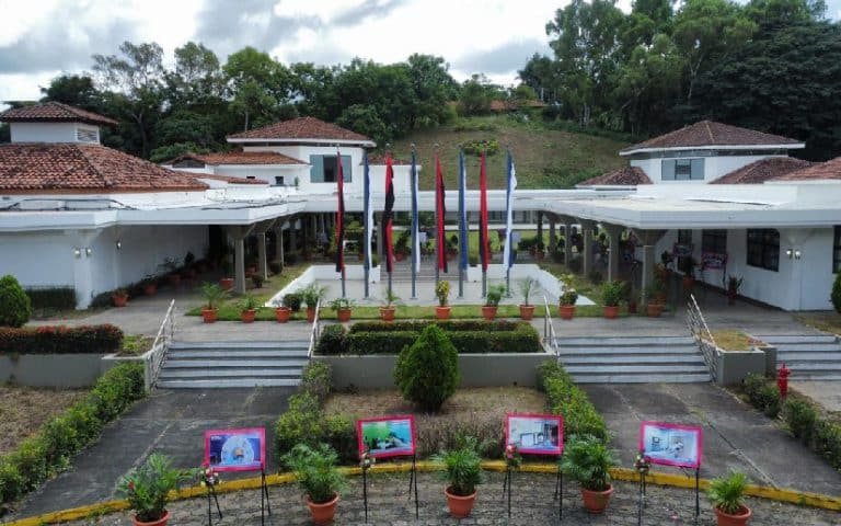 Centro oncológico en Incae