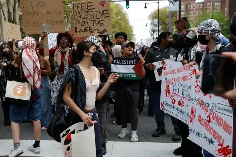 Protestas en universidades en pro de Palestina.